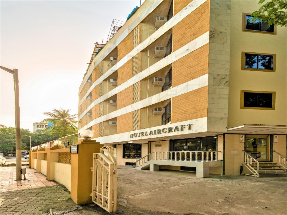 Hotel Aircraft International Mumbai Exteriör bild